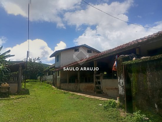 Fazenda em Rio Das Flores / RJ