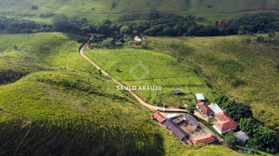 Fazenda em Rio Das Flores / RJ