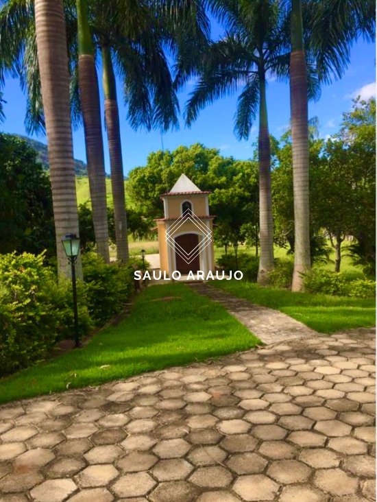 Fazenda em São João Nepomuceno / MG