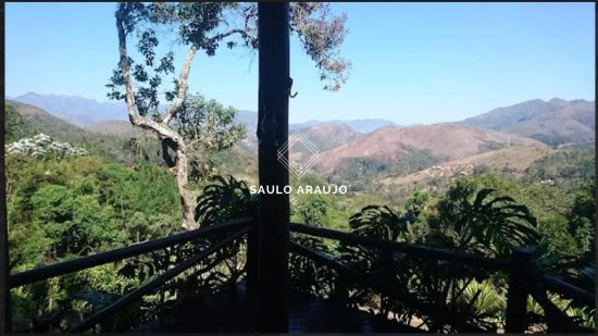 Sítio em Petrópolis / RJ